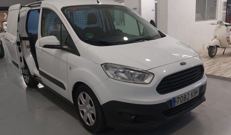FORD TRANSIT COURIER 1.5 75CV completo